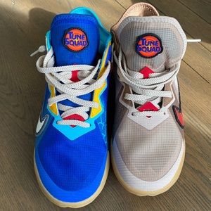 Nike Space Jam x Lebron Mens Sneakers